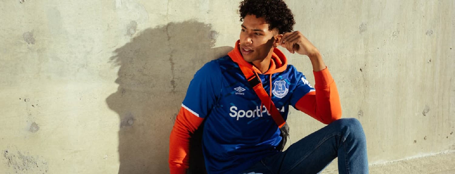 Everton 19/20 Home Jersey by Umbro