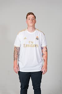 xl real madrid jersey